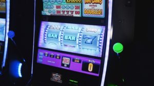 4 Reasons to Try Online Slots